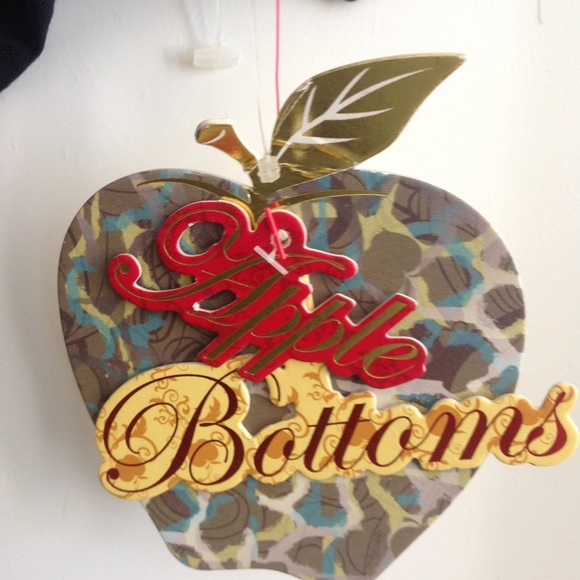 APPLE BOTTOMS L - Picture 6 of 7